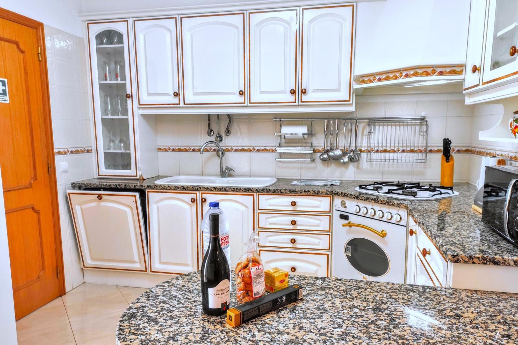 Avenue Apartment Куартейра Екстериор снимка